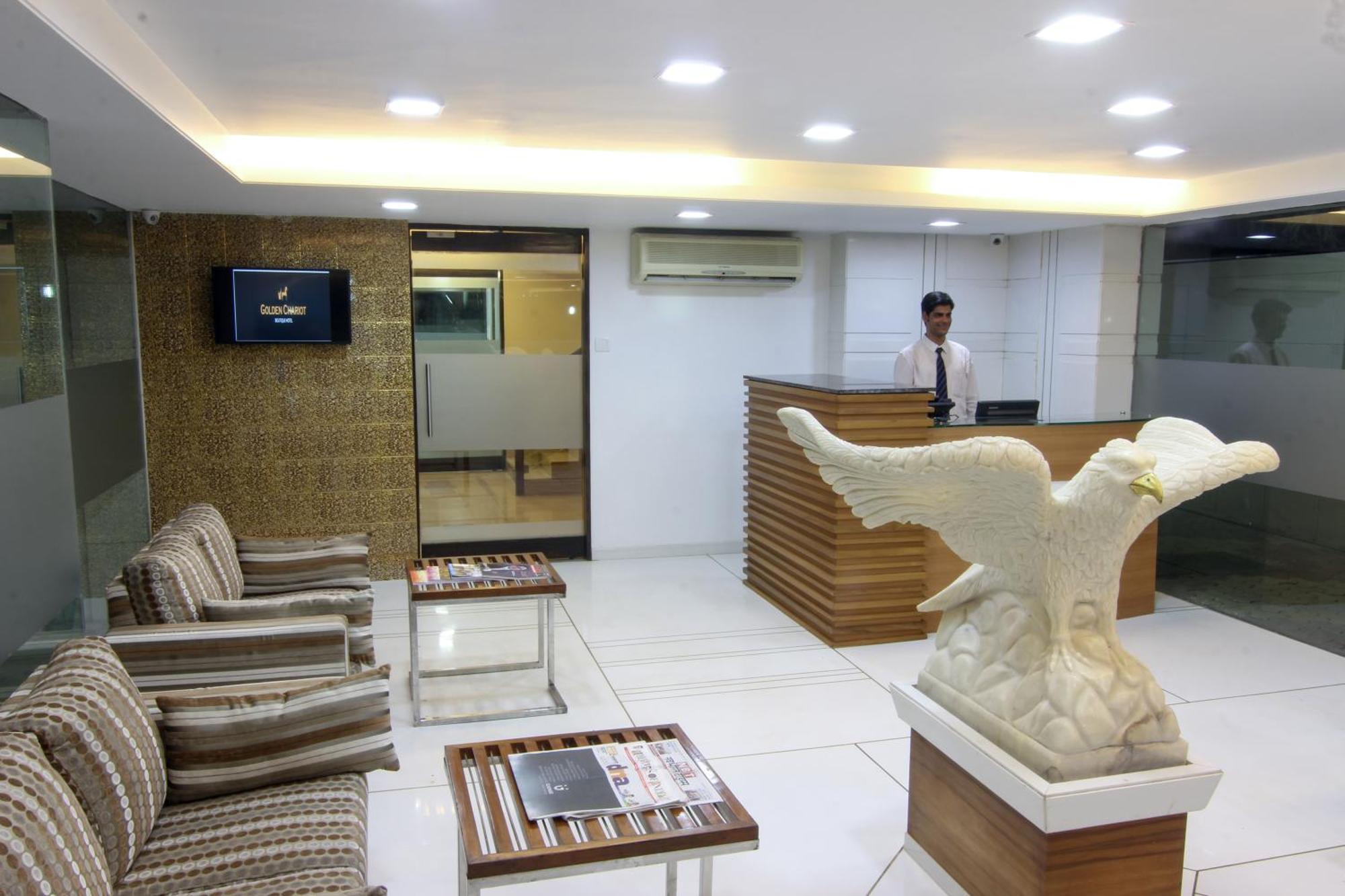 Golden Chariot The Boutique Hotel Mumbai Ngoại thất bức ảnh